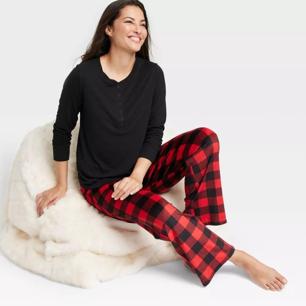 NWT Stars Above sz x-small red / black pajama set  XS
